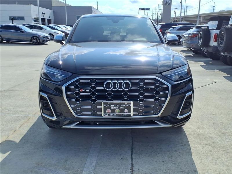 Used 2022 Audi SQ5 Sportback PremiumImage 4