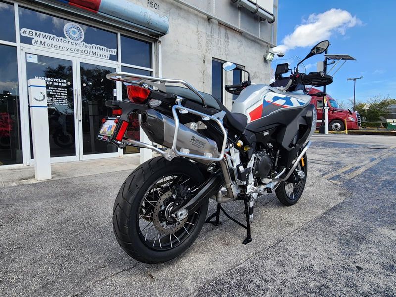 Used 2024 BMW F900GSADV Image 13