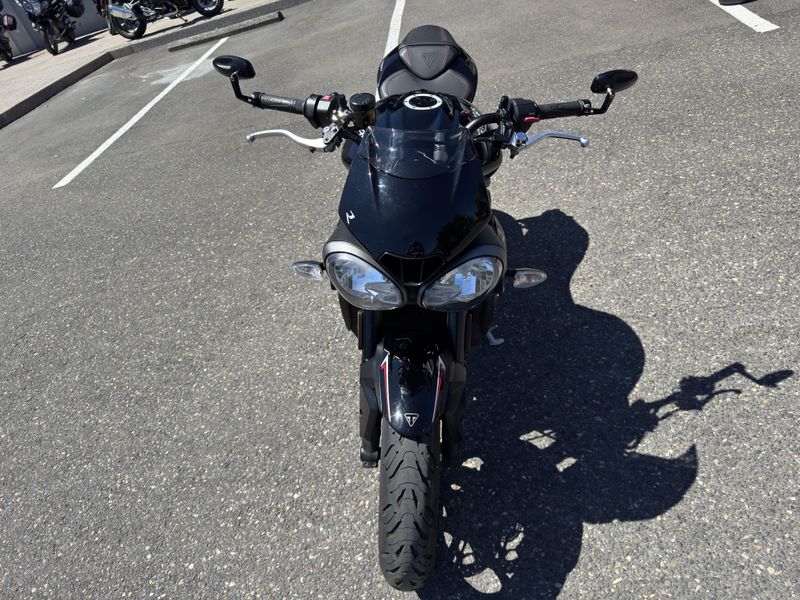 2019 Triumph Street Triple R LRH - JET BLACK 