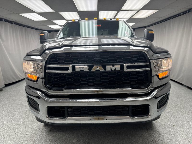 2024 RAM 2500 Tradesman Regular Cab 4x4 8