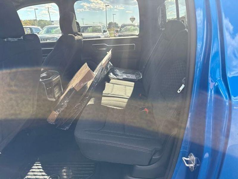 2026 RAM 1500 Big Horn Crew Cab 4x4 5'7' Box