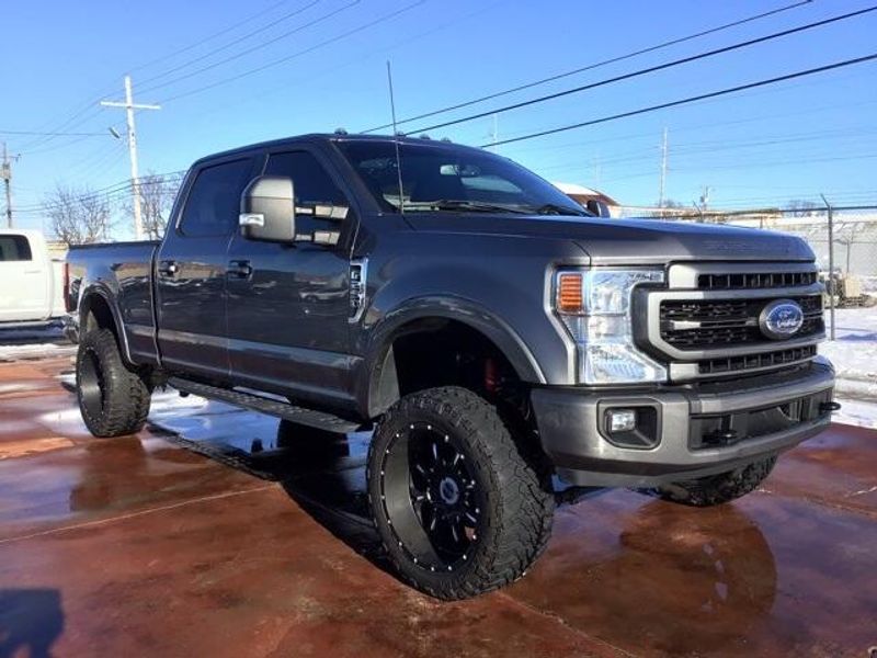 2022 Ford F-250 LariatImage 7