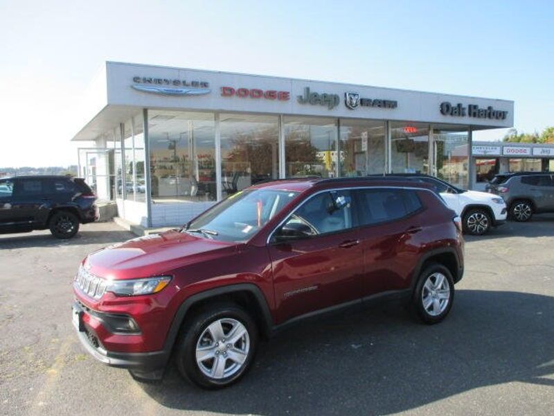 Used 2022 Jeep Compass LatitudeImage 29