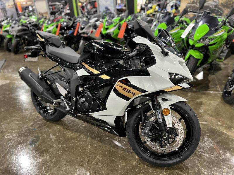 New 2026 Kawasaki NINJA ZX-6R ABS 