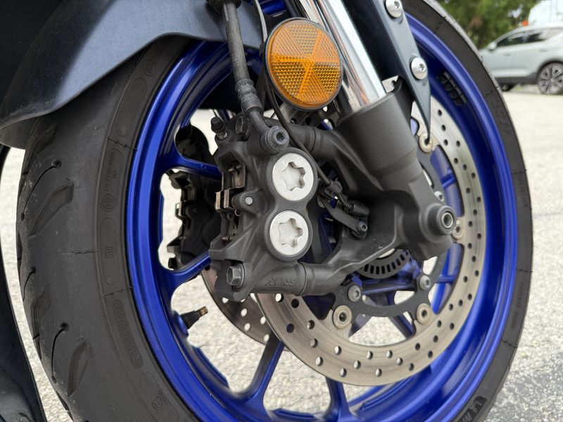 Used 2022 Yamaha YZF R7 