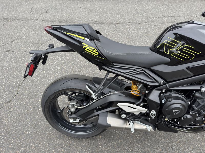 2025 Triumph Street Triple 765 RS - PHANTOM BLACK 