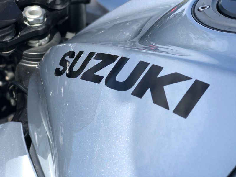 Used 2025 Suzuki HAYABUSA CA Image 26