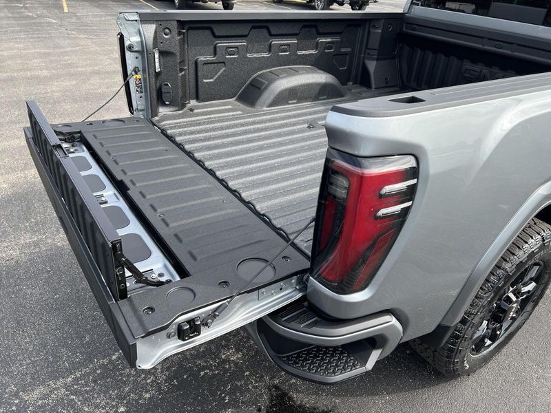 2026 Gmc Sierra HD AT4 photo 47
