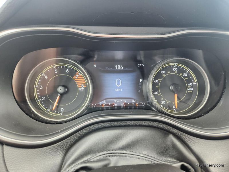 Used 2022 Jeep Cherokee Latitude Lux