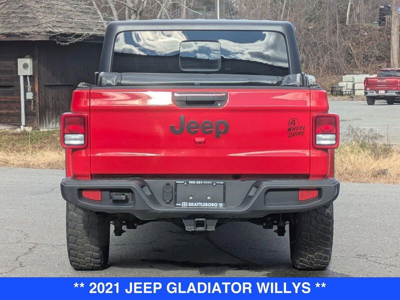 2021 Jeep Gladiator Willys photo 4