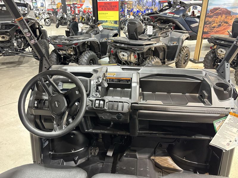 New 2026 Can-Am DEFENDER MAX DPS HD9 Image 16