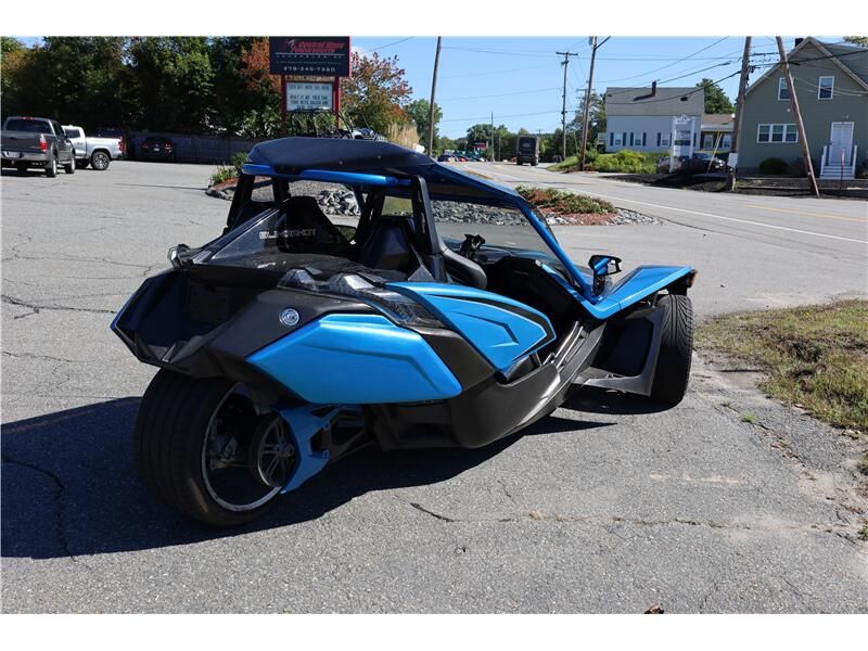 Used 2018 Polaris SLINGSHOT SLR Image 4