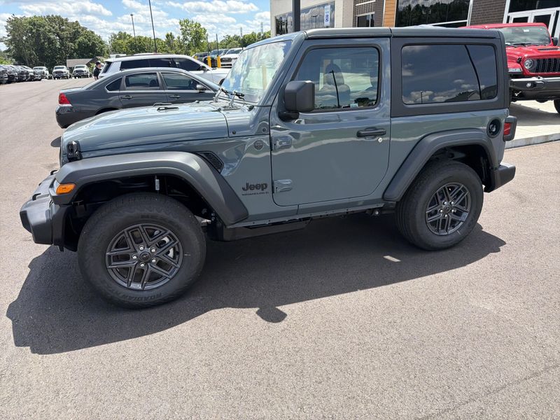 New 2026 Jeep Wrangler 2-door Sport SImage 37