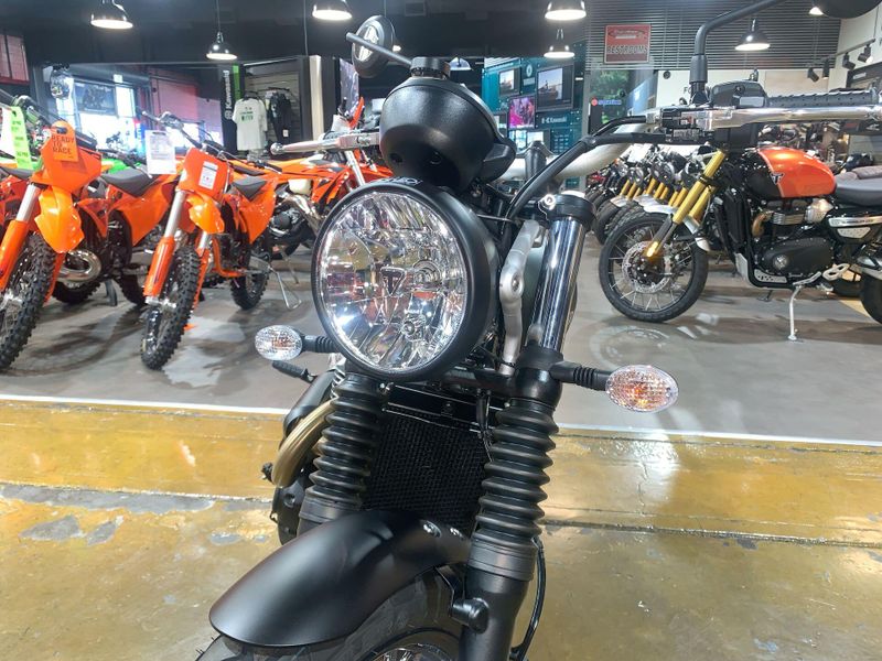 2025 Triumph SCRAMBLER 900 Image 24