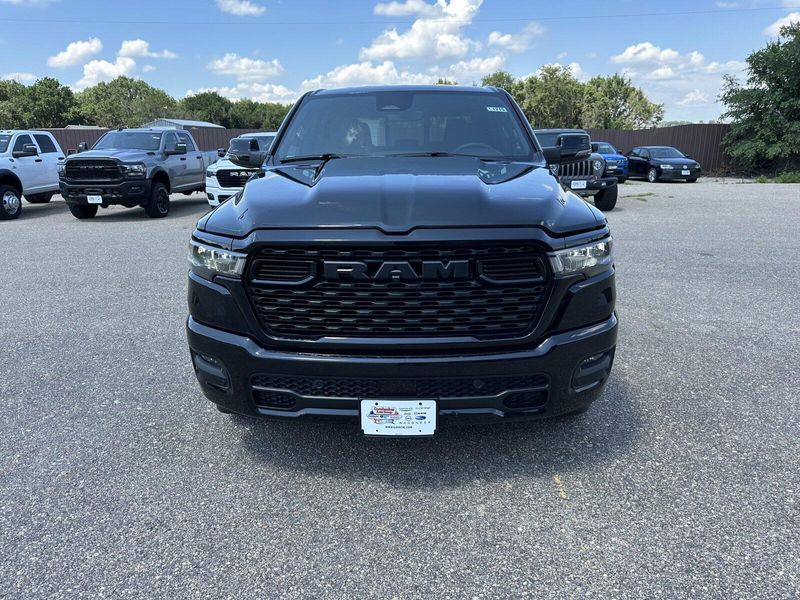 2025 RAM 1500 Big HornImage 3