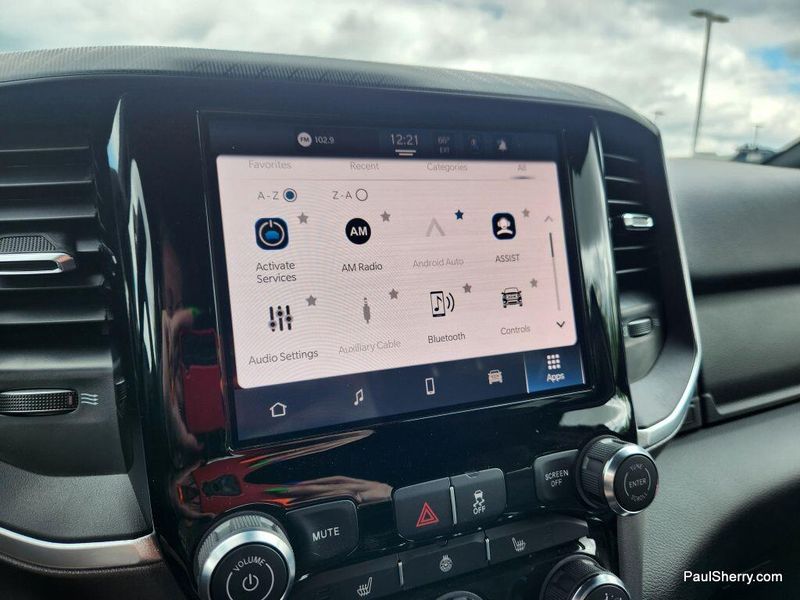 New 2025 RAM 2500 Big Horn Crew Cab 4x4 6'4' Box