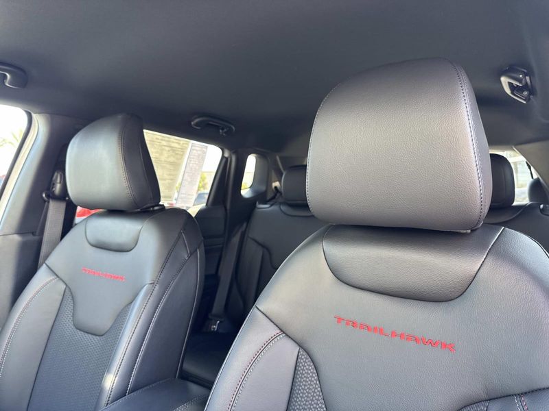 New 2026 Jeep Compass Trailhawk 4x4