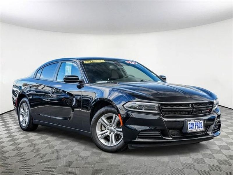 Used 2023 Dodge Charger SXTImage 2