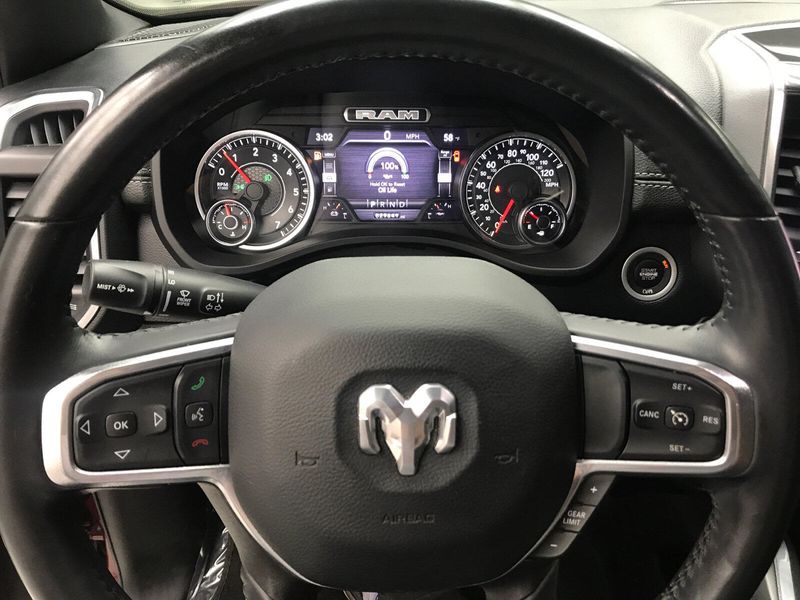 2022 RAM 1500 LaramieImage 8
