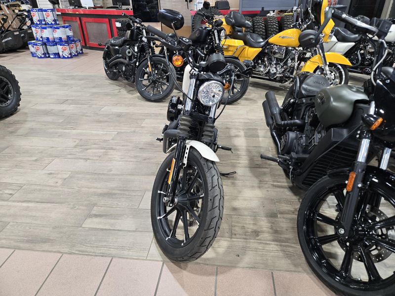 USED 2022 HARLEY SPORTSTER IRON 883 Image 7