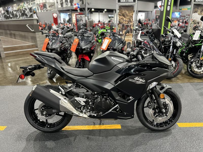 New 2026 Kawasaki NINJA 500 Image 2