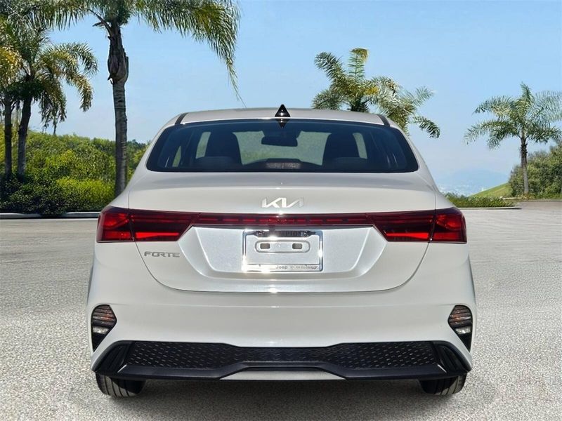 Used 2024 Kia Forte LXS
