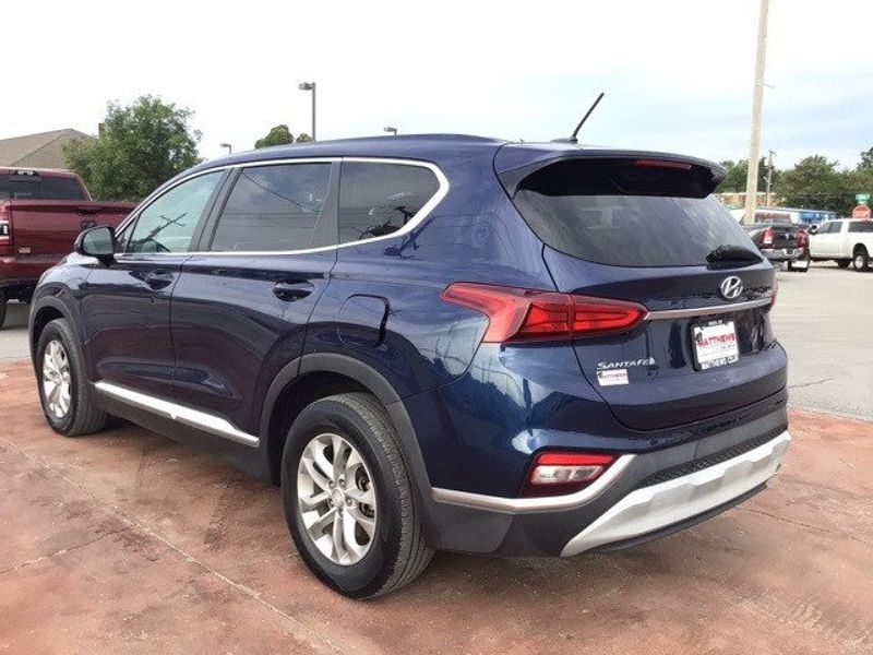 2019 Hyundai Santa Fe SE 2.4Image 3