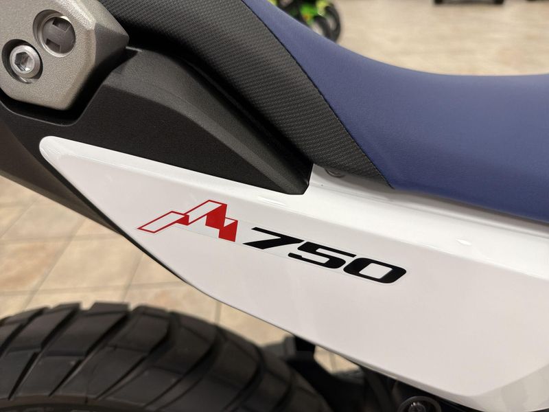 New 2025 Honda Transalp Image 26