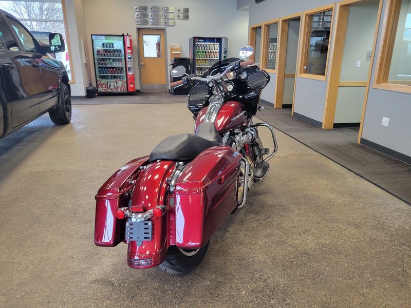 Used 2016 Harley-Davidson FLTRX ROAD GLIDE Image 4