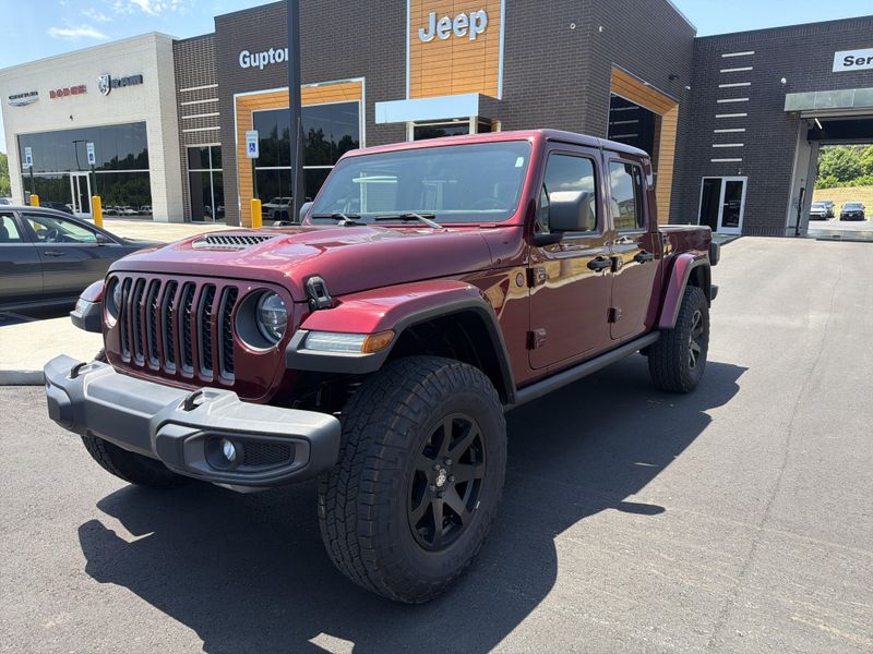 Used 2021 Jeep Gladiator MojaveImage 2