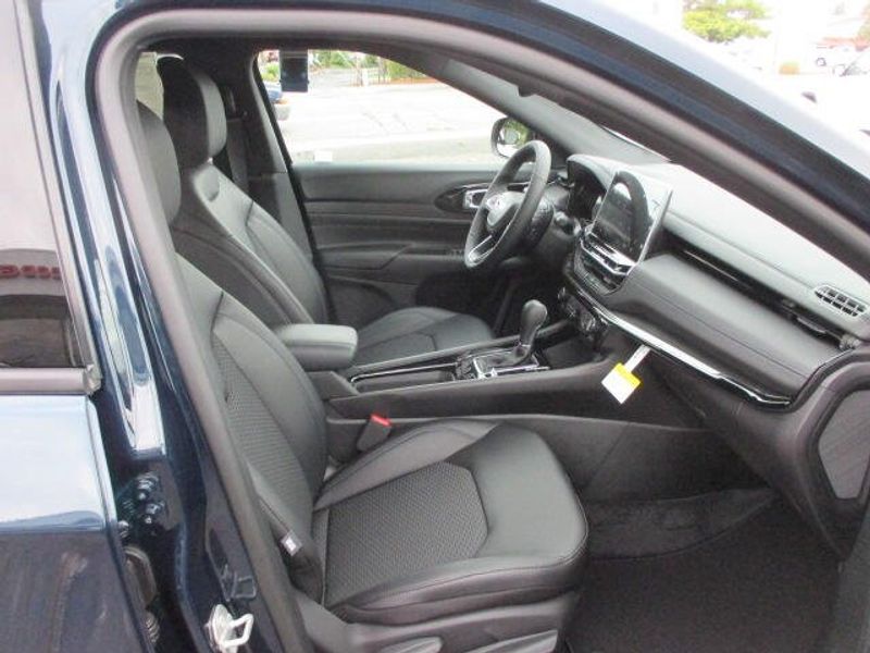 New 2026 Jeep Compass Latitude Altitude 4x4Image 24