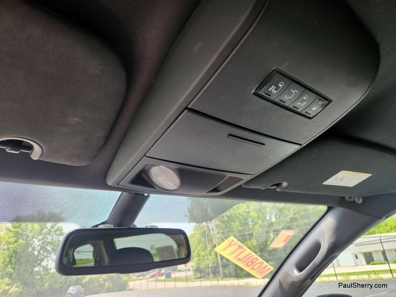 2019 Dodge Grand Caravan SXTImage 36
