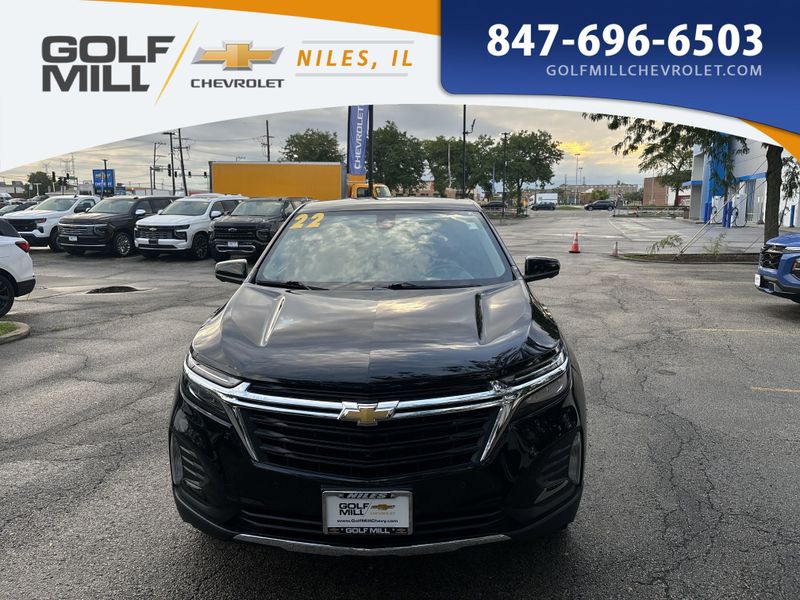 2022 Chevrolet Equinox LT photo 2