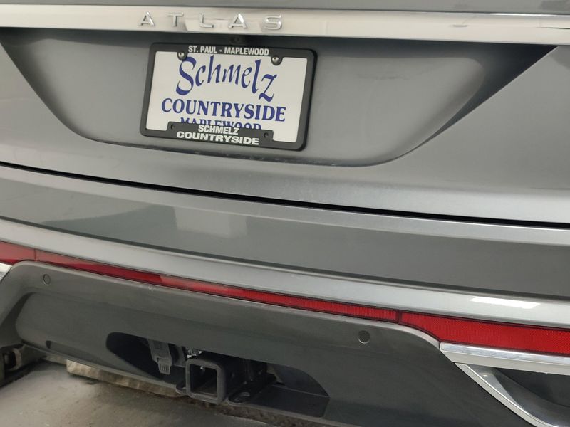 Used 2023 Volkswagen Atlas Cross Sport V6 SEL AWD w/Sunroof/NavImage 14