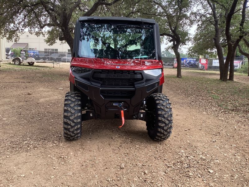 2025 Polaris RANGER CREW XP 1000 PREMIUM  SUNSET REDImage 6