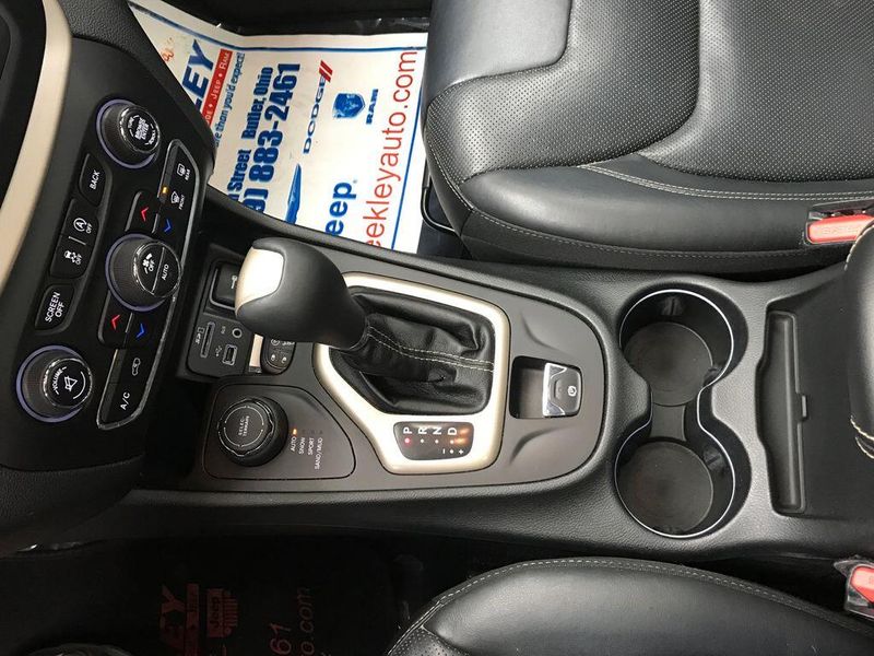 Used 2015 Jeep Cherokee LimitedImage 6