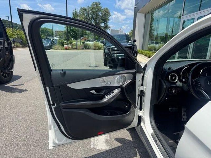 Used 2019 Mercedes-Benz GLC 300