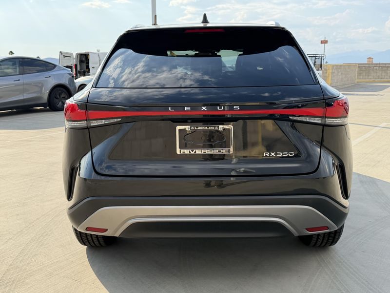 Used 2023 Lexus RX 350Image 9