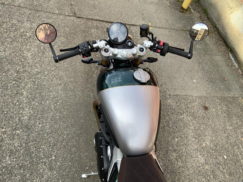 2027 Triumph SPEED TWIN 1200 CAFE RACER