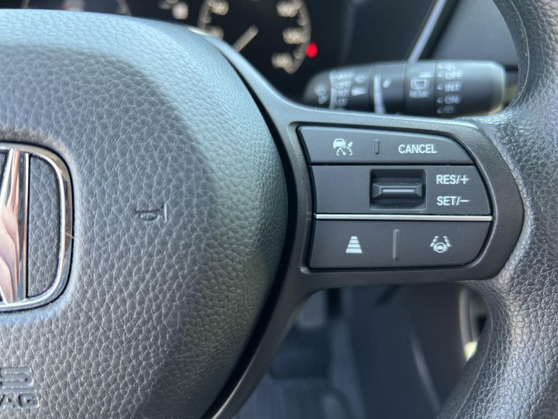 2025 Honda CR-V EXImage 12
