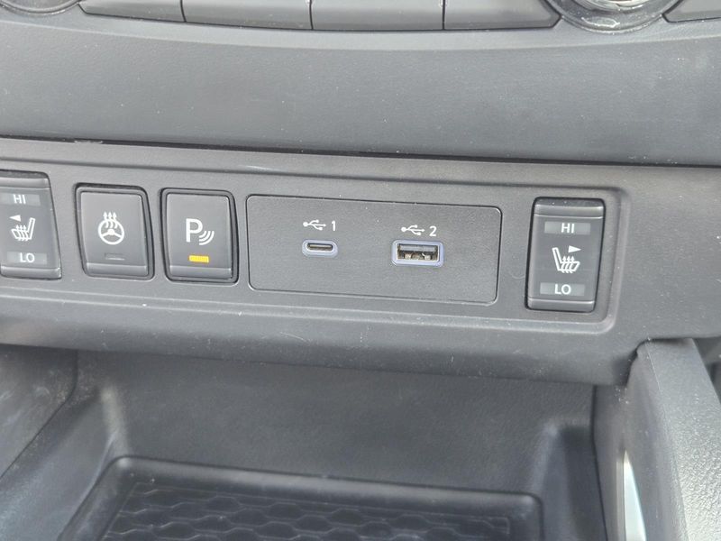 Used 2023 Nissan Frontier Crew Cab 4x2 SV Auto *Ltd Avail*