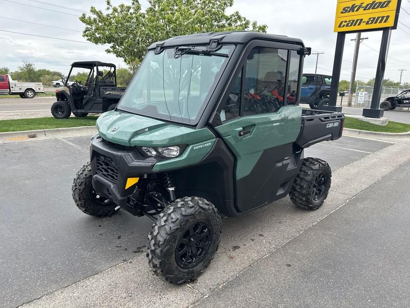 2025 Can-Am DEFENDER DPSCAB HD9 