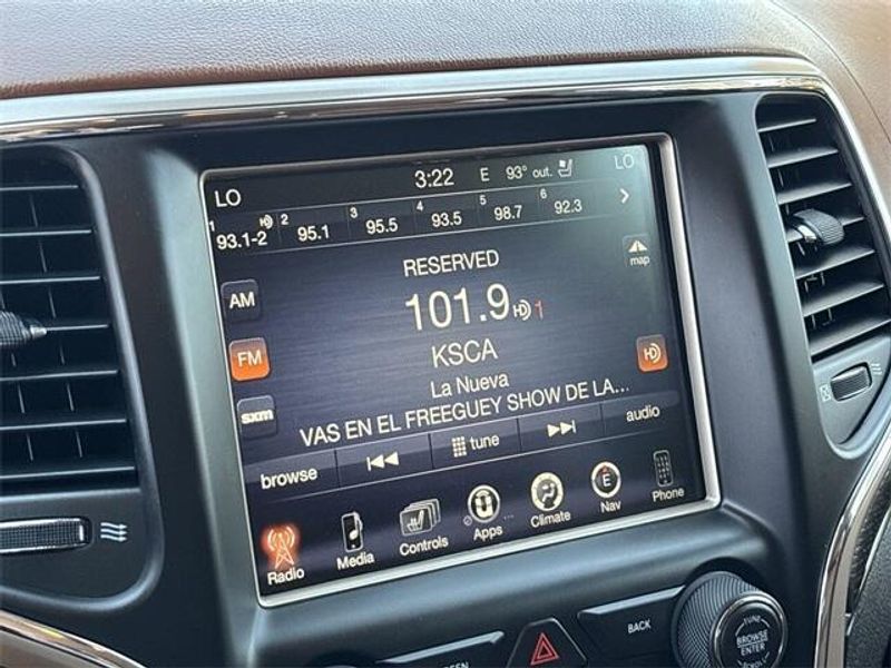 Used 2016 Jeep Grand Cherokee SummitImage 25