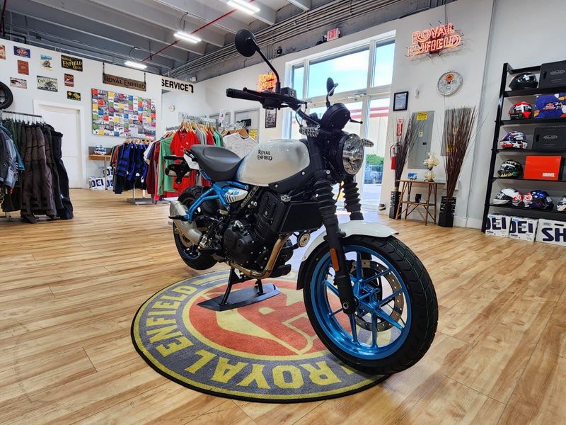 New 2026 Royal Enfield Guerrilla Image 9