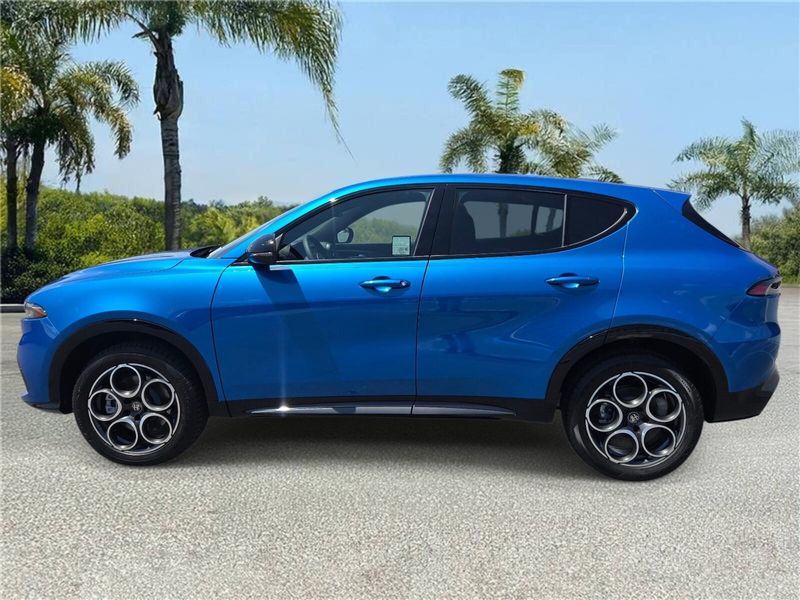 New 2026 Alfa Romeo Tonale Sprint Awd