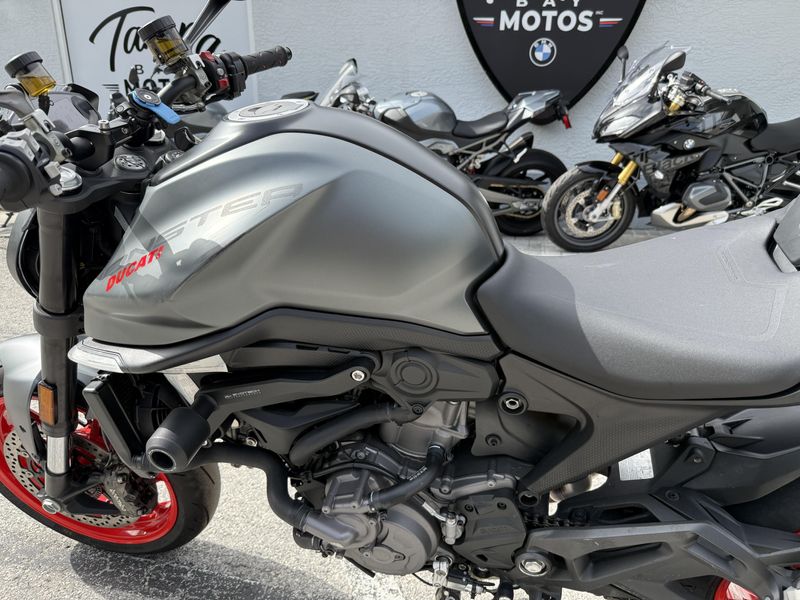 2022 Ducati Monster 937 