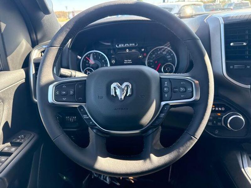 2026 RAM 1500 Big Horn Crew Cab 4x4 5'7' Box