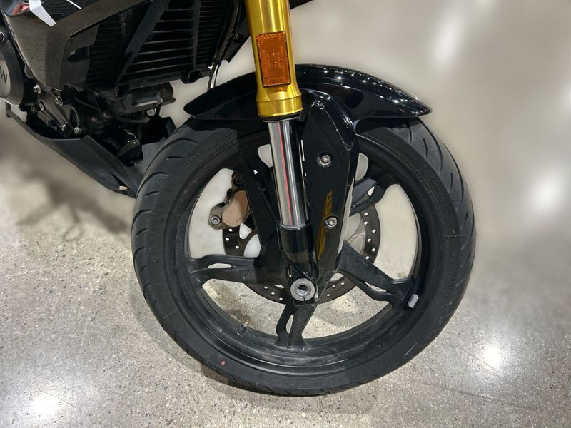 Used 2022 BMW G 310 R Image 24