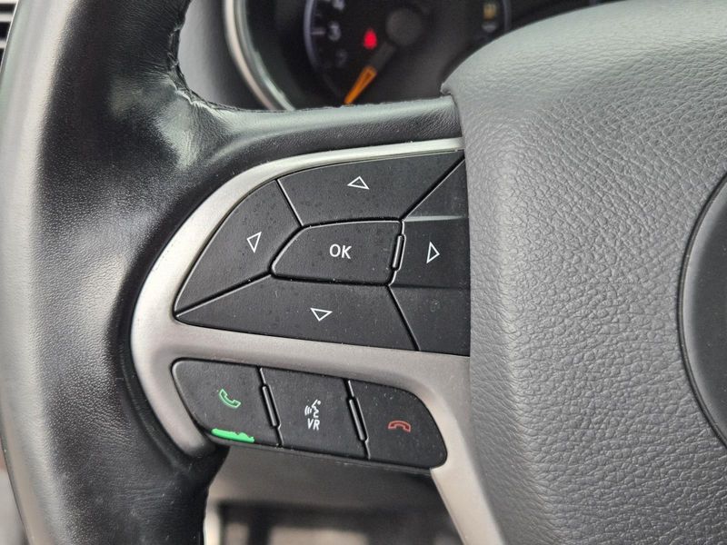 Used 2022 Jeep Grand Cherokee WK Laredo E 4x2