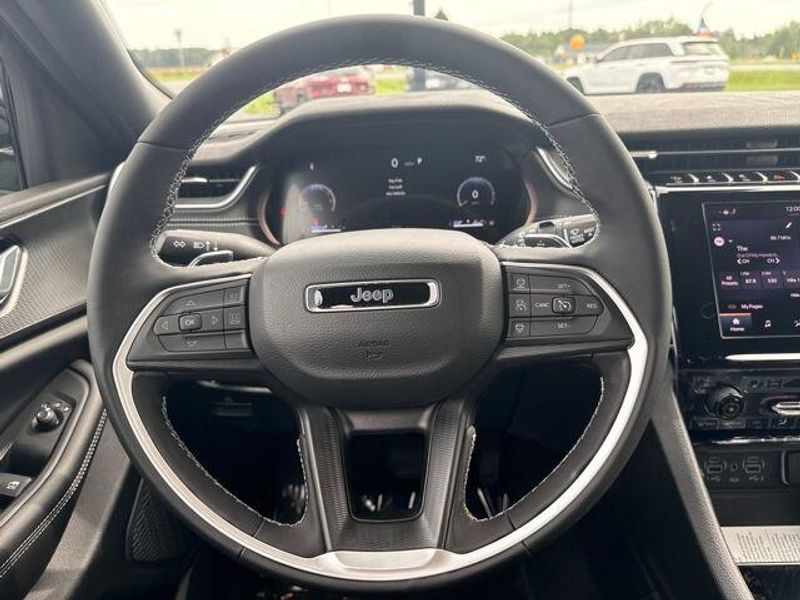 2025 Jeep Grand Cherokee Altitude X2025 Jeep Grand Cherokee L Altitude X 4x4